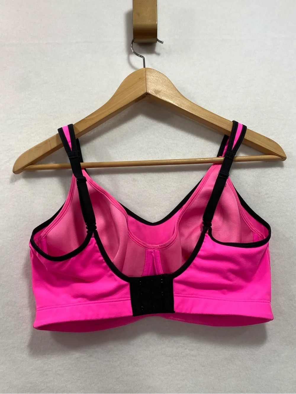 VSX Victoria's Secret Neon Pink High Impact Sports Bra 36DDD